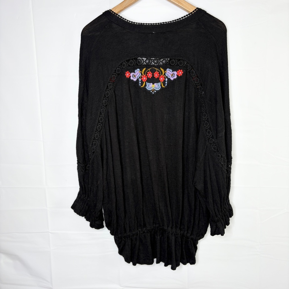 Free People Serafina Black‎ Embroidered Peasant Top - Small Boho - Picture 15 of 15